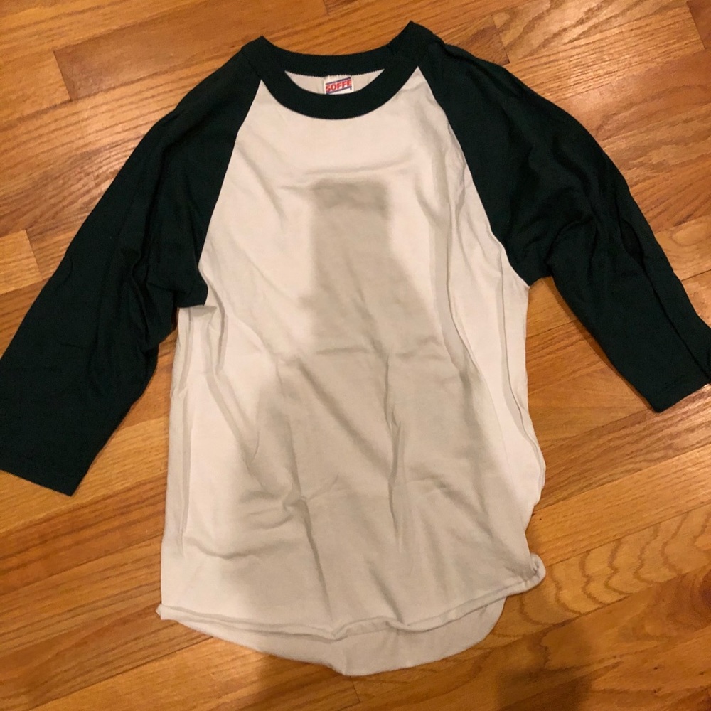 Baseball tee